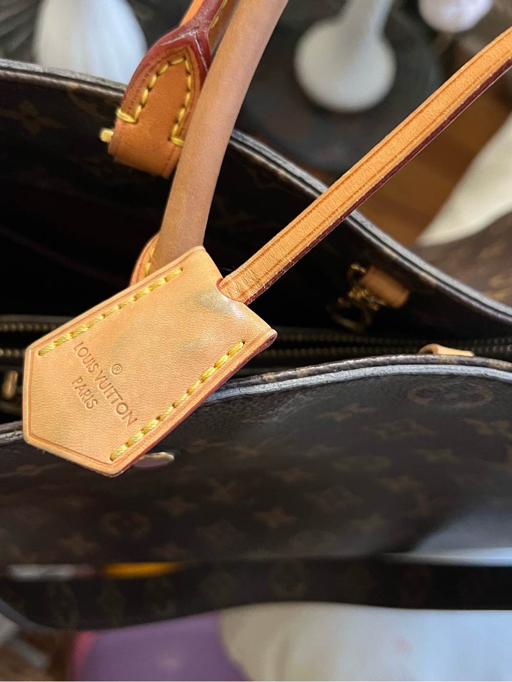 LV Montaigne GM Monogram + Dust Bag+ Authentic certificate+Receipt - Picture 6 of 15